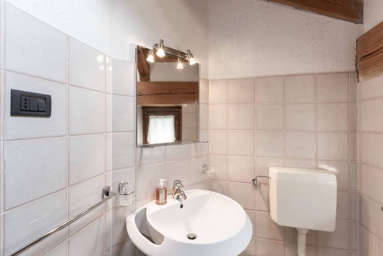 Residence Le Petit Coeur - Cabinet de toilette étage supérieur villa La Rozoou 